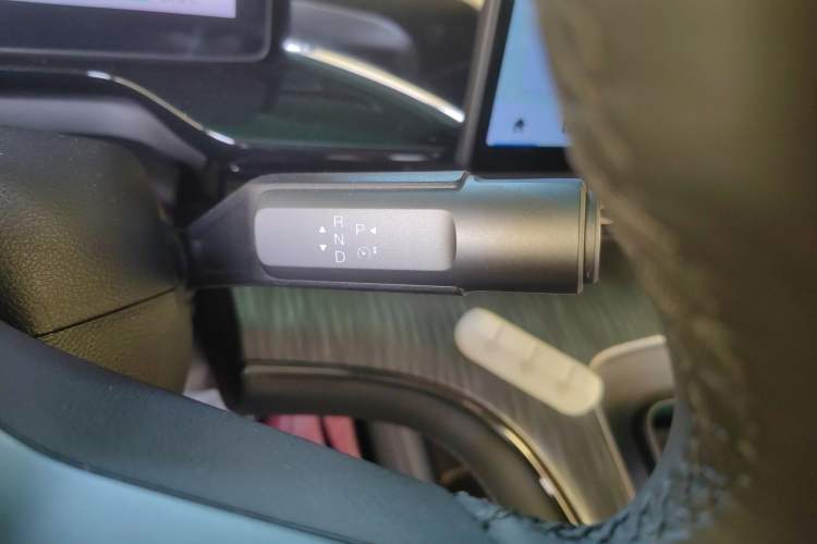 Used AION S MAX 2024 80 Star Edition Ternary Lithium Gear Lever