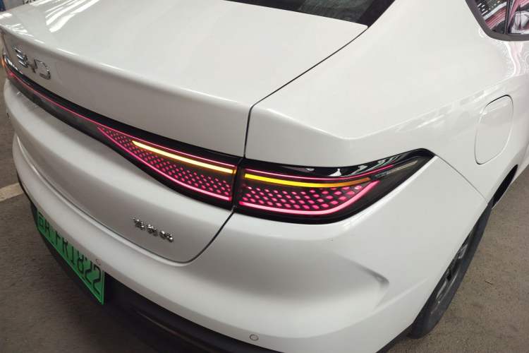 Used BYD Seal 05 DM-i 2026 DM-i 128KM Luxury Edition Right Rear Taillight