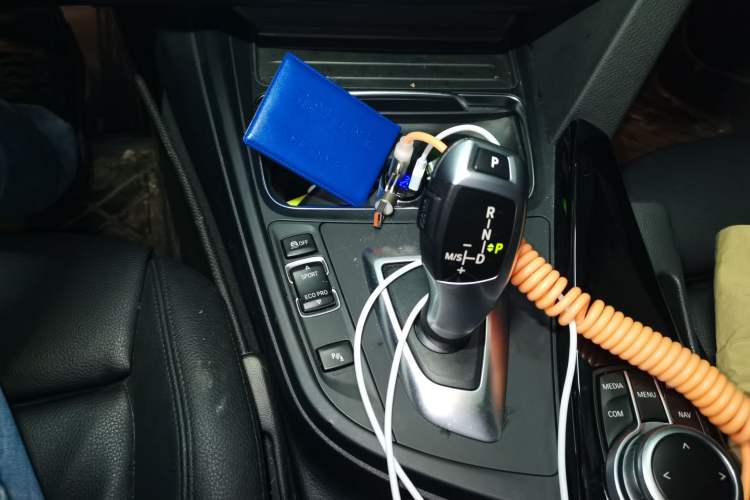 Used BMW 3 Series GT 2019 320i Sport Edition Gear Lever