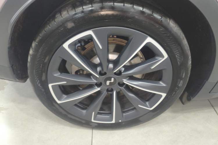 Used ONVO L60 2024 60 kWh Rear-Drive Version
