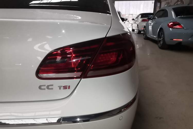 Used Volkswagen FAW-Volkswagen CC 2015 1.8TSI Luxury Model
