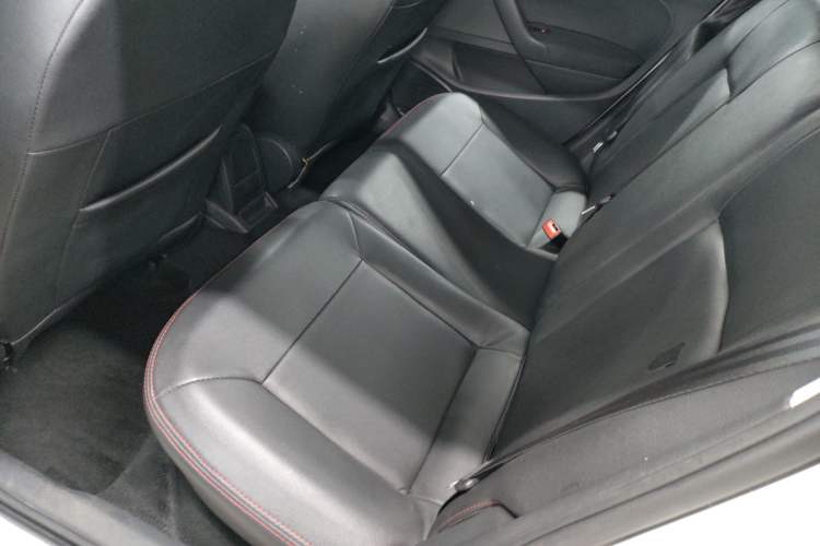 Used Volkswagen Polo 2014 1.6L Automatic Comfort Edition
