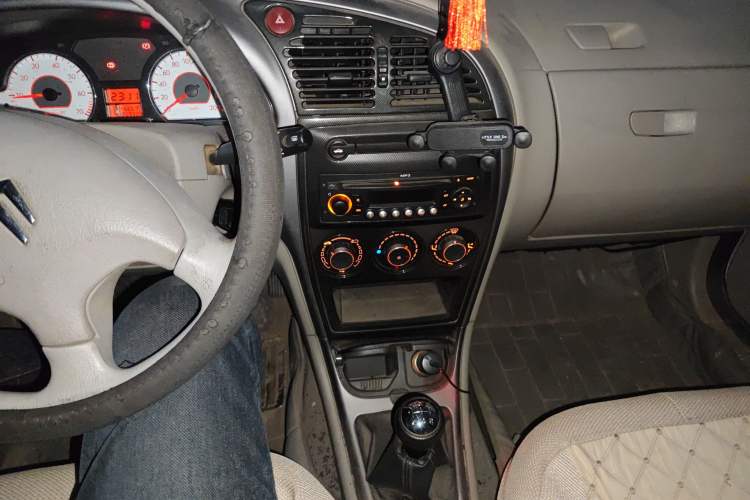 Used Citroen Elysee 2012 Sedan 1.6L Manual Tech Model