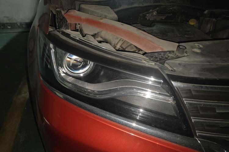 Used Roewe RX5 2016 20T Two-Wheel Drive Manual Flagship Edition
