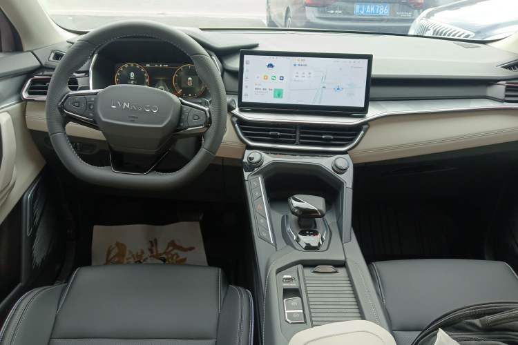 Used Lynk & Co 06 2023 Remix 1.5T Shero
