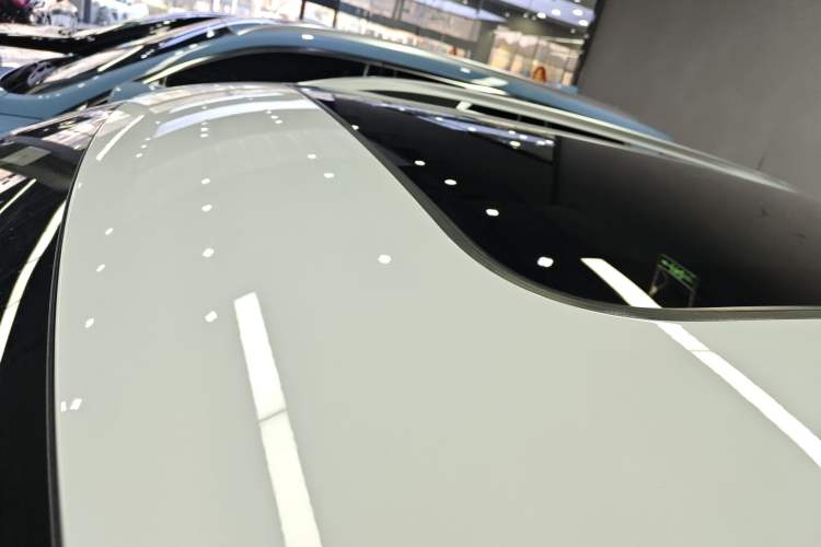 Used Volkswagen Tayron 2024 300TSI Two-Wheel-Drive Luxury Plus Advanced Version Roof