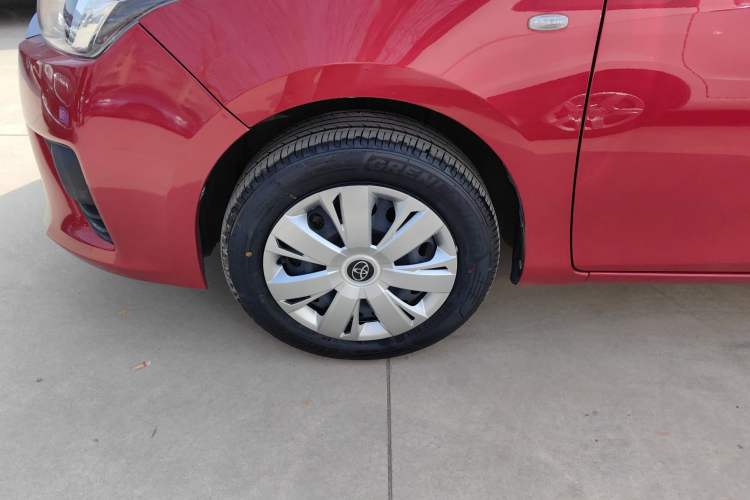 Used Toyota YARiS L Zhi Xuan 2015 1.5E Automatic Charm Edition Left Front Wheel Hub