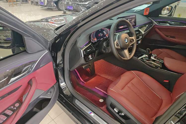 Used BMW 5 Series 2022 Restyled 530Li Leading Edition M Sport Package
