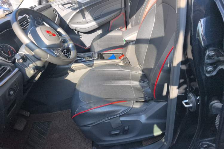 Used Roewe RX3 2018 18T Automatic Internet Smart Edition