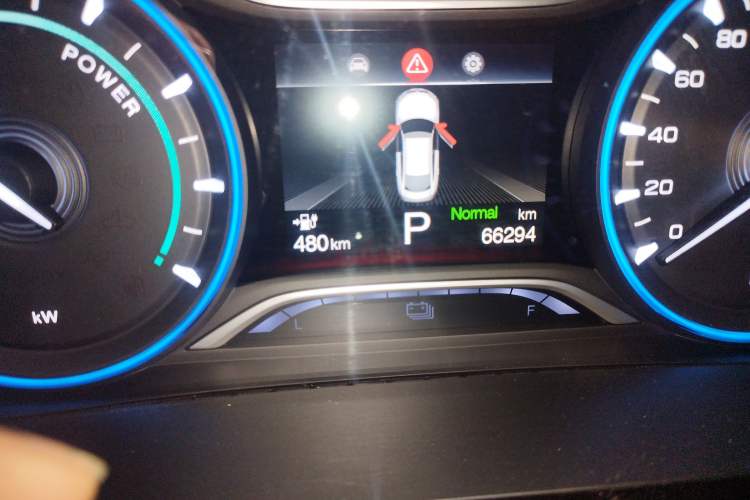 Used AION S 2023 Meizu 580 Lithium Iron Phosphate Odometer Close Up