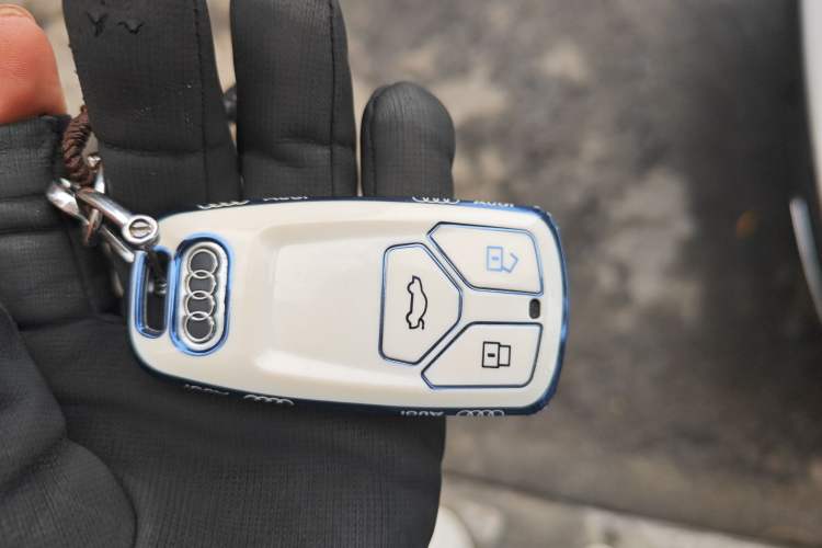 Used Audi A4L 2020 40 TFSI Luxury Dynamic Model
