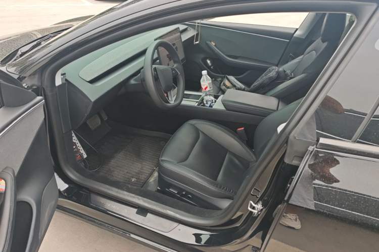 Used Tesla Model 3 2023 Rear-Wheel-Drive Version