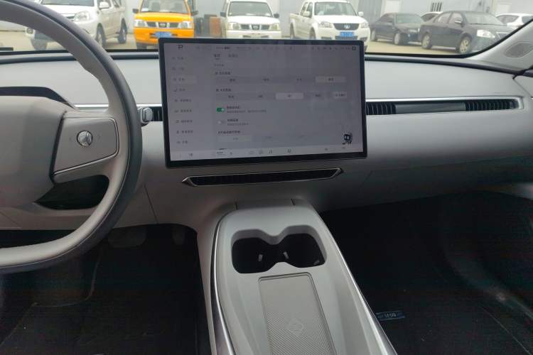 Used XPeng MONA M03 2024 620 with Ultra-Long Range