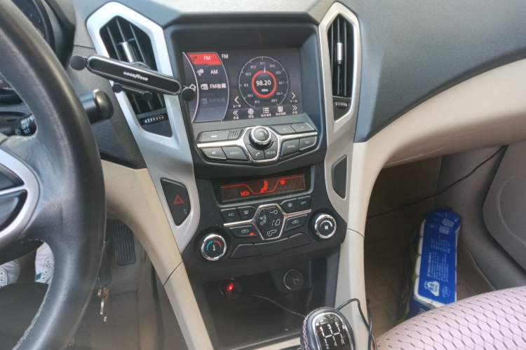 Used Chery Arrizo 7 2015 1.6L Manual ZhiShang Edition
