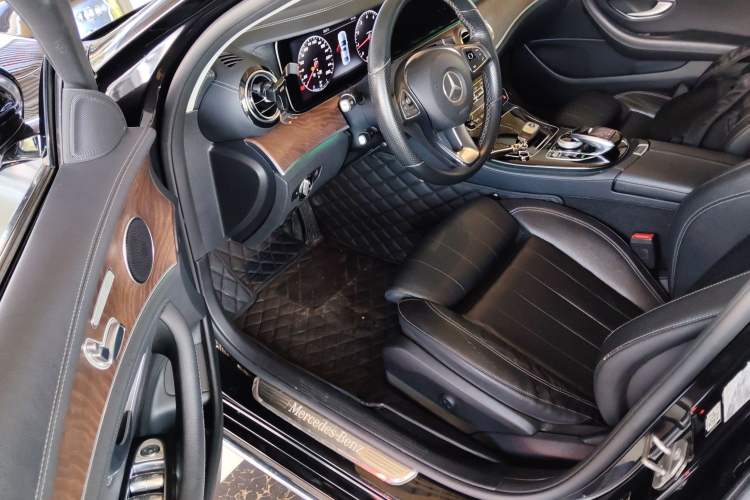 Used Mercedes-Benz E-Class 2016 E 200 L Driver Seat