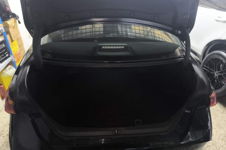 Used Toyota Avalon 2022 2.0L Ambition Edition