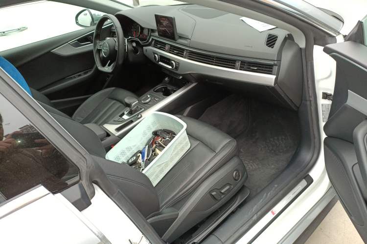 Used Audi A5 2017 Sportback 40 TFSI Fashion Model
