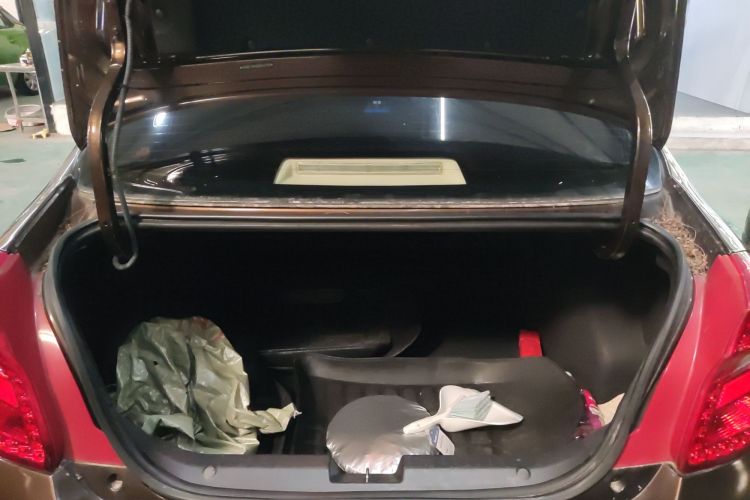 Used Chery E3 2015 1.5L Manual Fashion Model