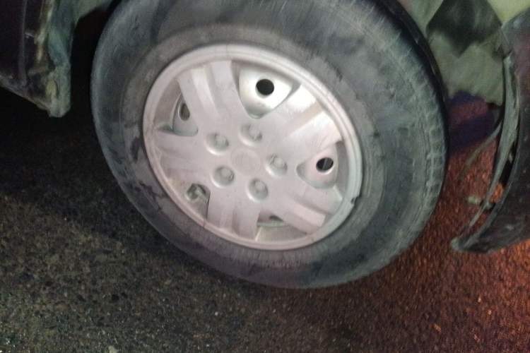 Used CHANGAN KAICHENG Ruixing M80 2018 1.5L Base Van Flat Roof Back-Hinged Doors 4G15S Right Front Wheel Hub