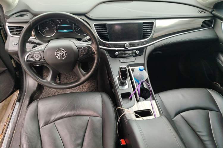 Used Buick LaCrosse 2016 Revised Version 28T Elite Edition Interior 2