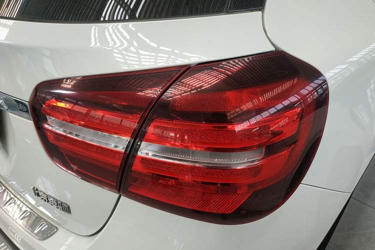 Used Mercedes-Benz GLA 2018 GLA 200 Fashion Model Exterior 3