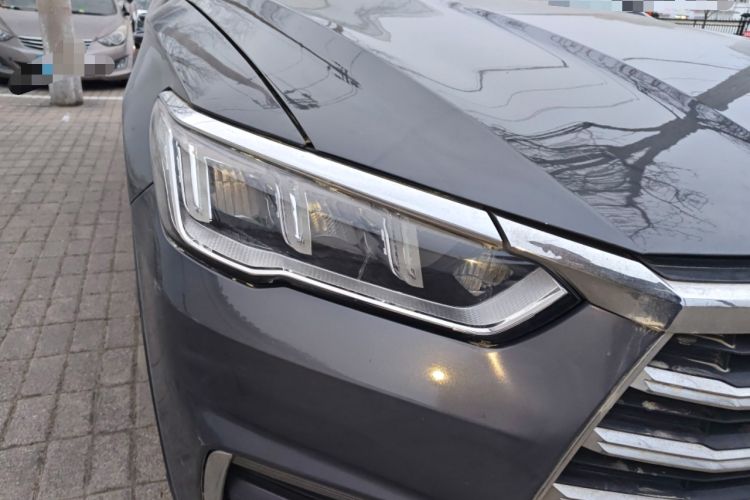 Used BYD Song Pro 2019 1.5T Automatic Elite Edition
