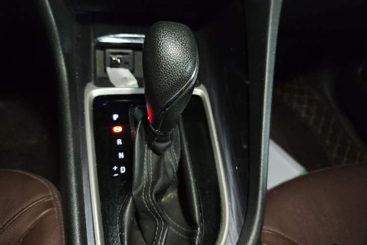 Used Buick GL6 2019 18T 6-Seater Connected Luxury Version China V Standard
