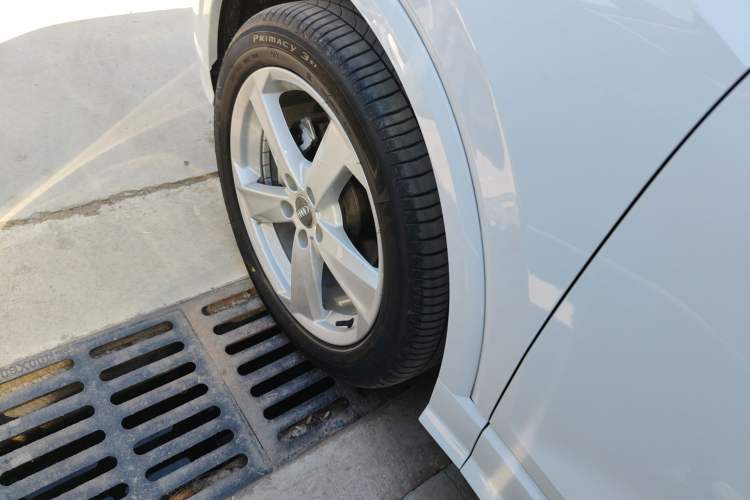 Used Audi Q2L 2021 35 TFSI Fashionable and Elegant Model
