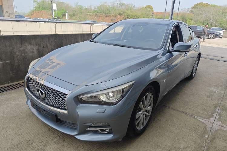 Used Infiniti Q50 2014 2.0T Luxury Edition