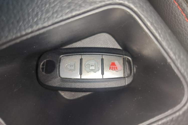 Used Venucia T70 2018 2.0L CVT Smart Enjoyment Version
