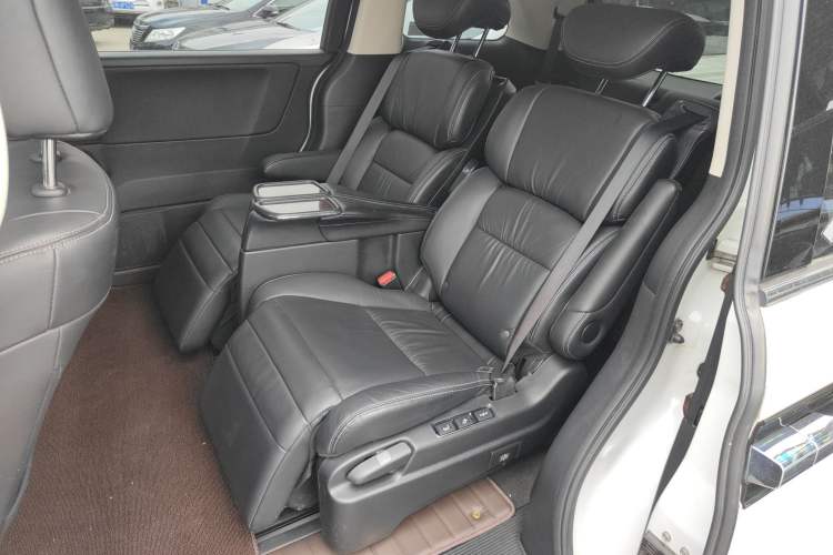 Used Honda Elysion 2016 2.4L Luxury Edition Left Rear Seat