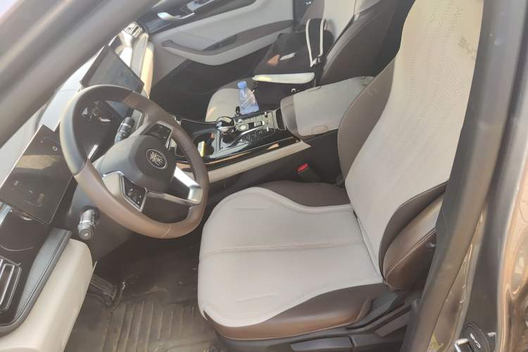 Used BYD Qin PLUS 2024 HONOR Edition DM-i 55KM Leading Model Left Front Seat