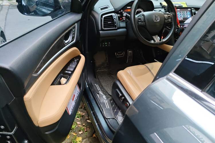 Used Honda UR-V 2020 370TURBO Four-Wheel Drive Prestige Edition Driver Seat