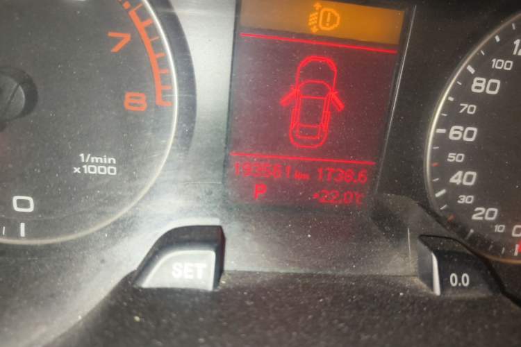 Used Audi A4L 2011 2.0 TFSI Comfort Model
