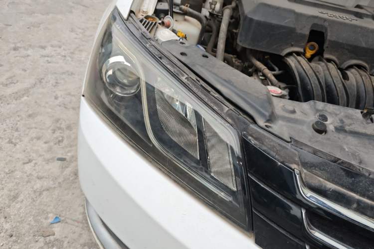 Used Geely Auto Emgrand 2014 Sedan 1.5L Manual Elite Model
