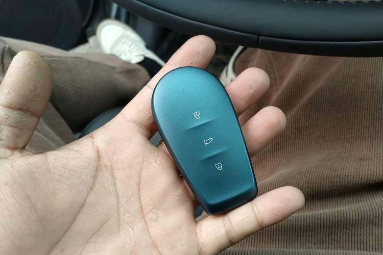 Used Nissan N6 2026 Model 180 Pro