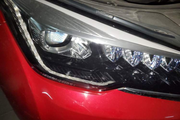 Used CHANGAN CS85 COUPE 2019 1.5T DCT Dynamic Version China VI Standard