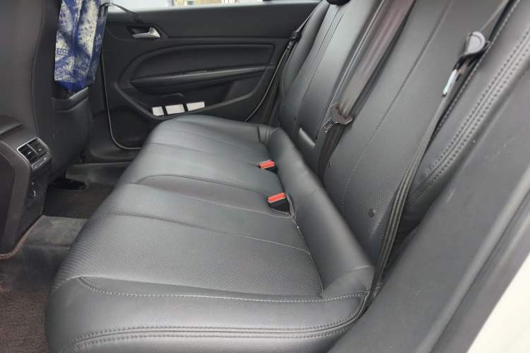 Used Peugeot 408 2014 1.8L Automatic Luxury Edition