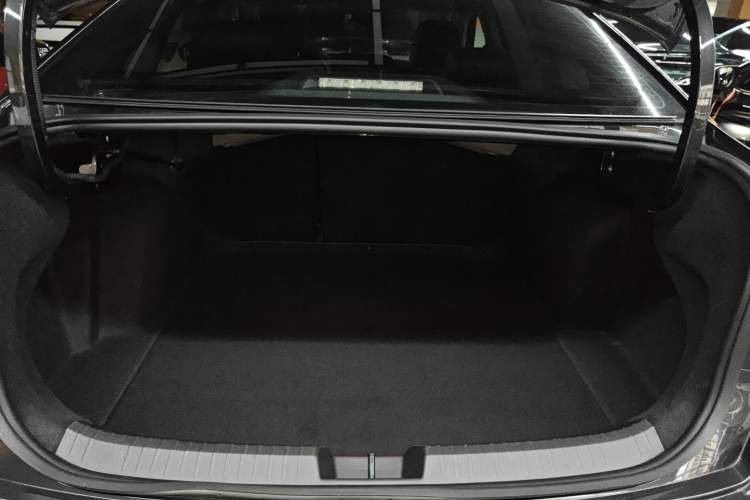 Used Volkswagen Sagitar 2023 300TSI DSG Excellence Edition Trunk