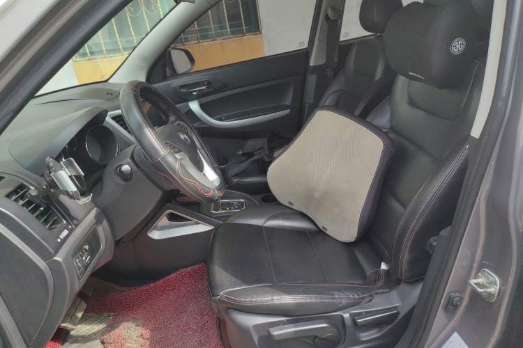 Used CHANGAN CS35 2015 1.6L Automatic Luxury Model China IV Standard
