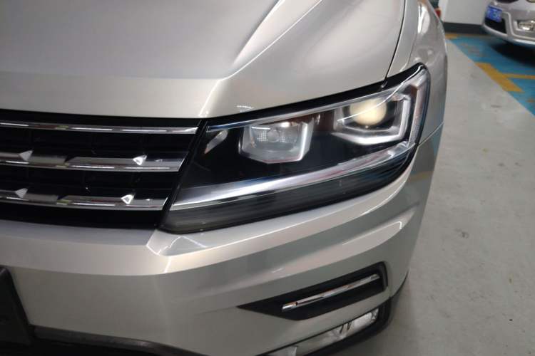 Used Volkswagen Tiguan L 2018 330TSI Automatic Two-Wheel Drive Luxury Edition Left Front Headlight