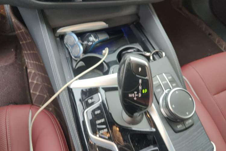 Used BMW 5 Series 2023 Restyled 530Li Leading Edition M Sport Package Gear Lever