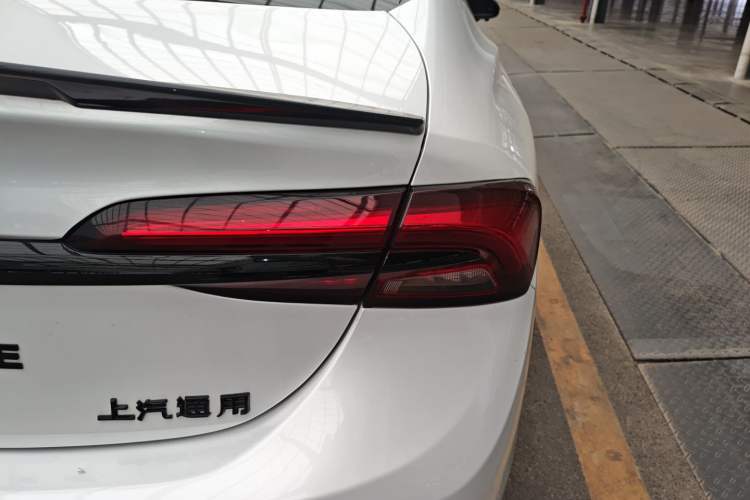 Used Buick LaCrosse 2021 652T Luxury Model Exterior 3