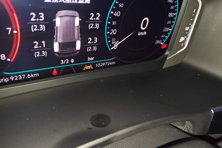 Used Volkswagen Teramont 2020 Revised Version 380TSI Four-Wheel Drive Flagship Edition Odometer Close Up