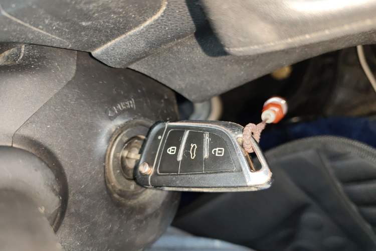 Used Honda Vezel 2015 1.5L CVT two-wheel drive Comfort trim
