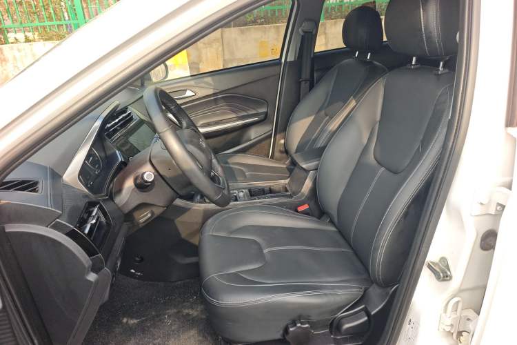 Used Chery Tiggo 3X 2021 PLUS 1.5L CVT Thrilling Red Date Edition
