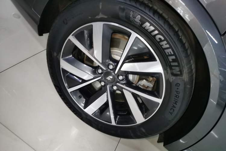 Used Li Auto L8 2023 Pro Model