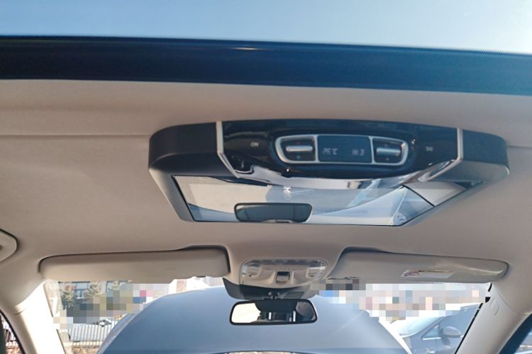 Used Mercedes-Benz V-Class 2021 V 260 Avantgarde Edition