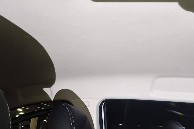 Used Oshan Benni E-Star 2022 Charming Edition Colorful Model Lithium Iron Phosphate
