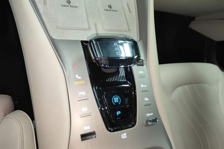 Used Denza N7 2024 630 All-Wheel Drive Intelligent Driving Max Edition
